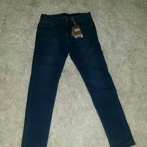 Levis 14 reg. Jennings